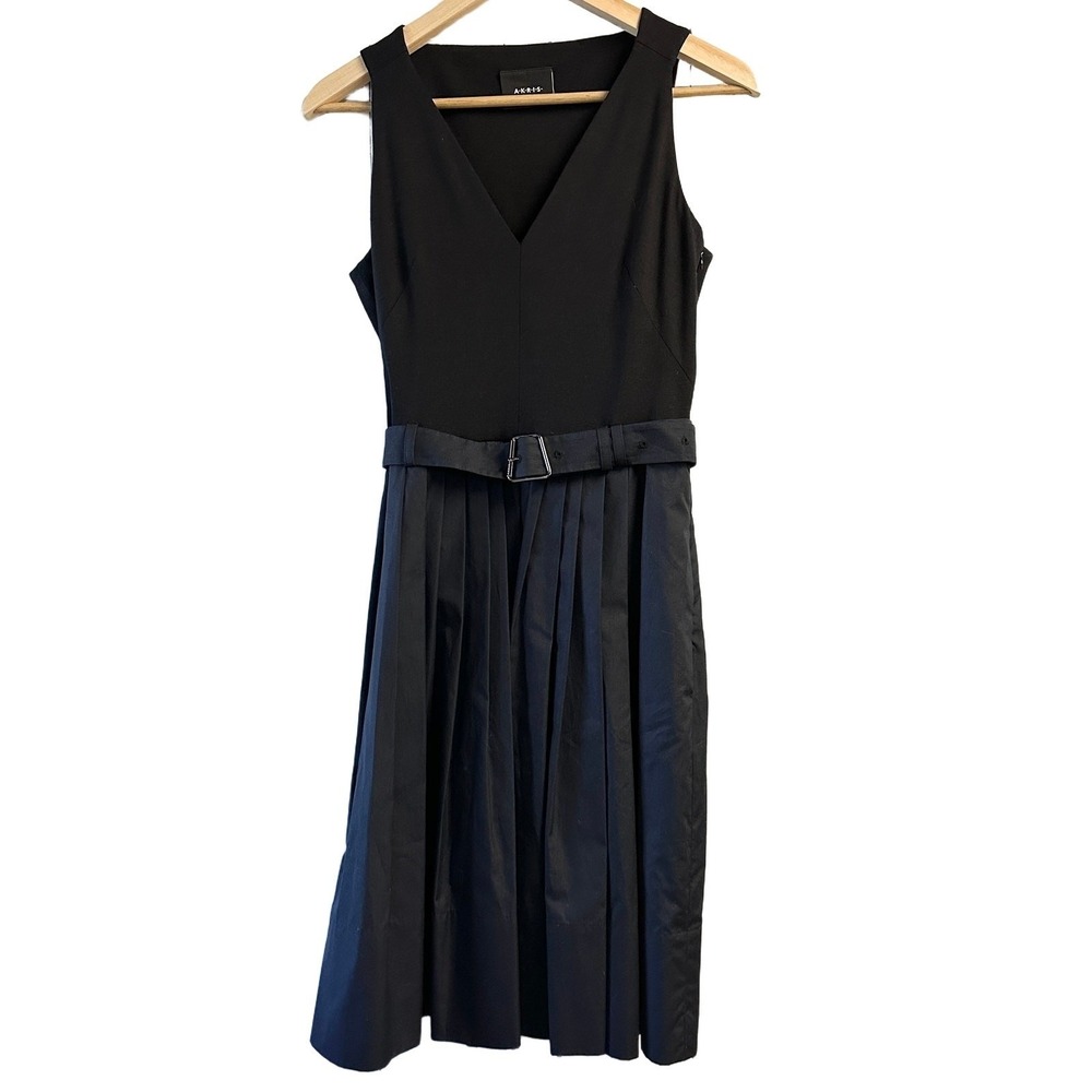 Akris Black Silk Blend V-Neck Belted Pleated Bodysuit Dress Pockets US 6 $2,390 - Picture 2 of 8